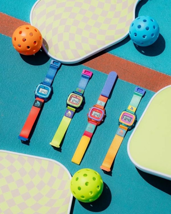 Freestyle Watch Shark Classic Leash 90s Collection