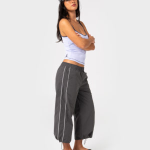 RUSTY Played Low Rise Capri Track Pant Carbon