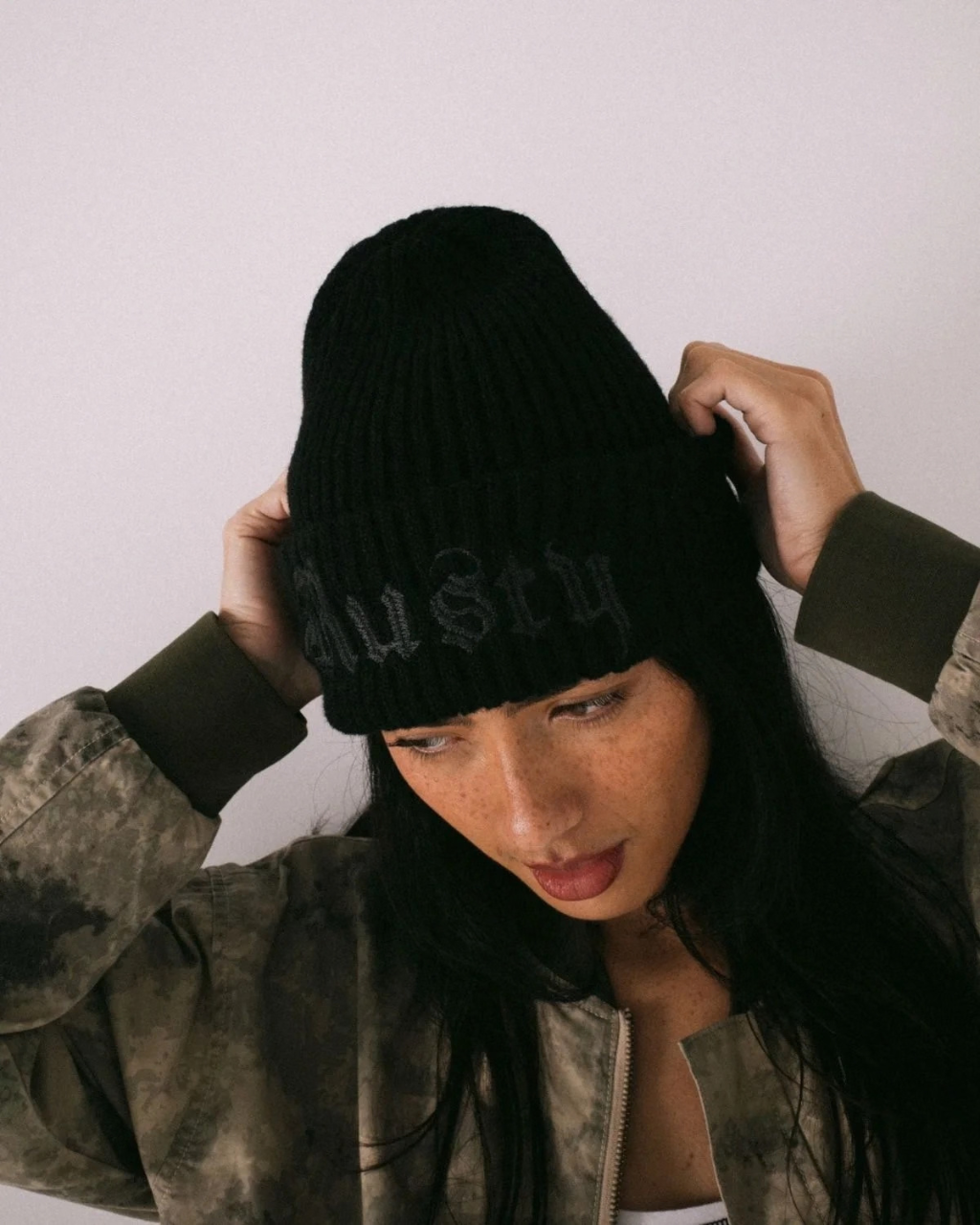 RUSTY Roxanne Beanie Black
