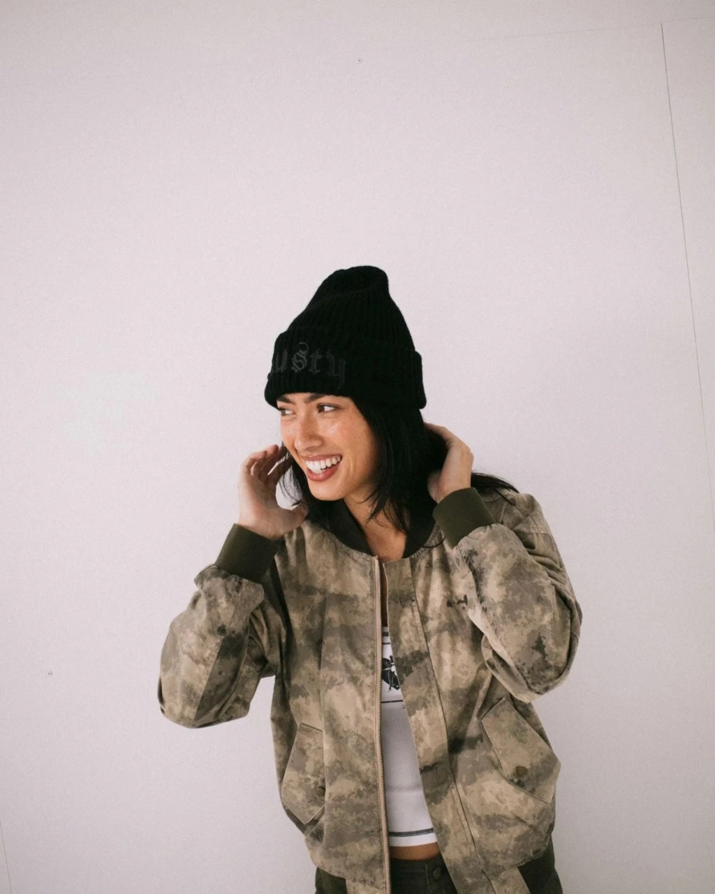 RUSTY Roxanne Beanie Black - Image 6