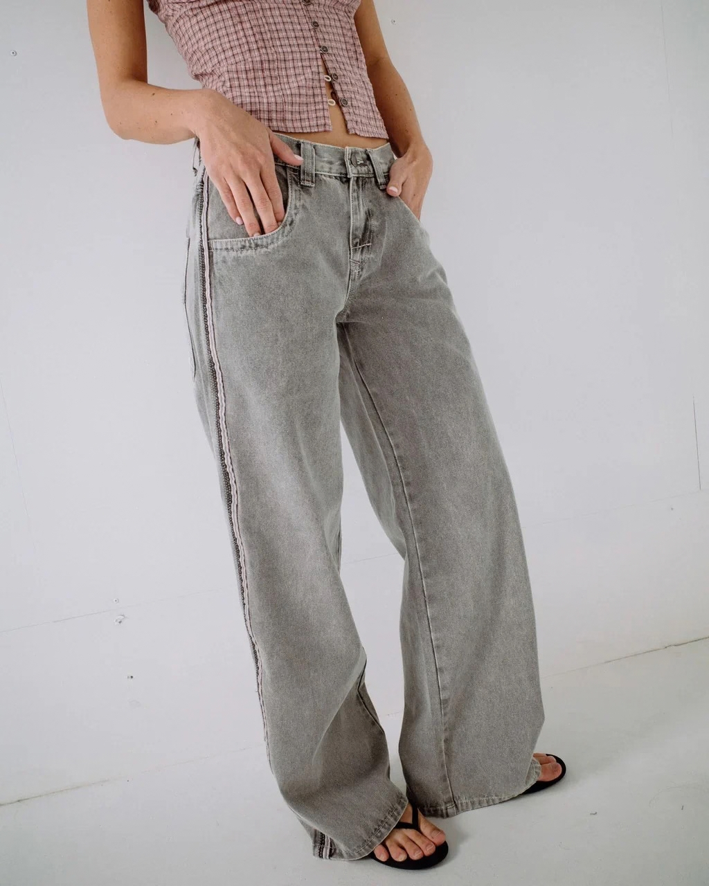 RUSTY Flip Mommy Low Rise Baggy Jean - Imagen 9